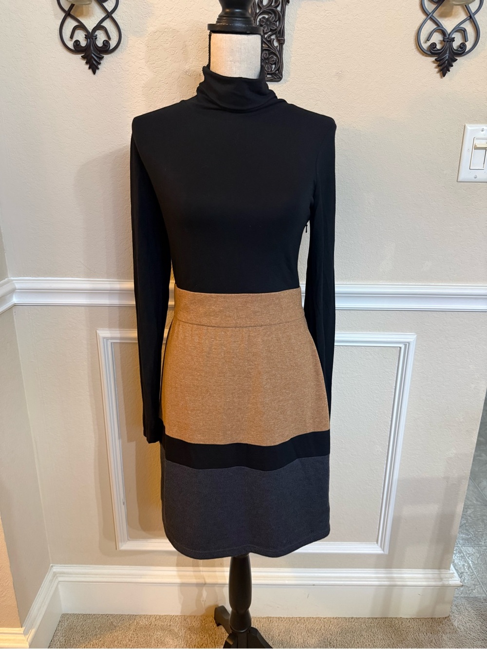 Phoebe Couture Size 6 Color Block Dress in Camel, Black &  Gray.  Like New!